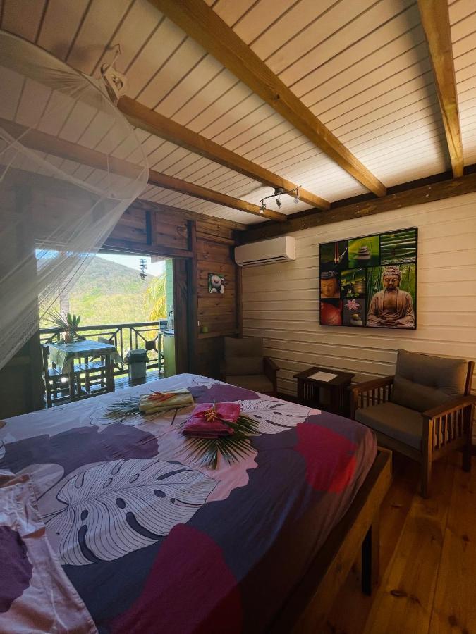 Gites Les Lodges Des Hauts De Deshaies Kültér fotó
